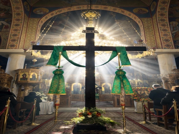 Κυριακή της Σταυροπροσκυνήσεως στον Ιερό Ναό Μεταμορφώσεως του Σωτήρος